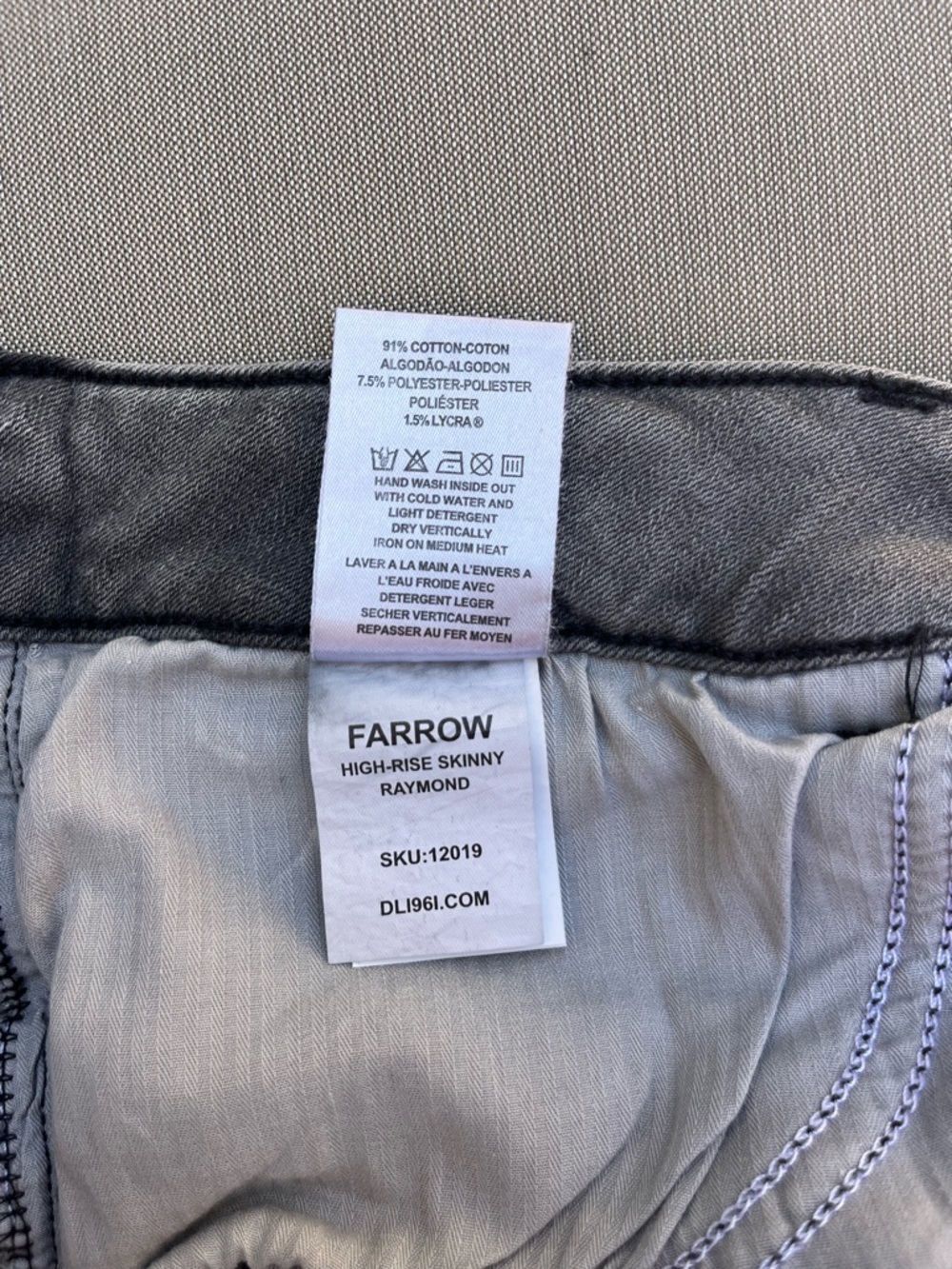 DL1961 Farrow High-Rise Skinny Jeans Raymond Gray Stripe Size 34 - Picture 9 of 10